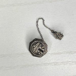 Vintage 1940's LG Balfour Silver Future Homemakers of America Chain Pin